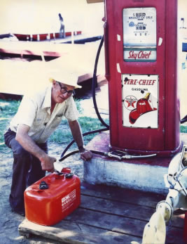 stan-hughes-pumping-gas.jpg
