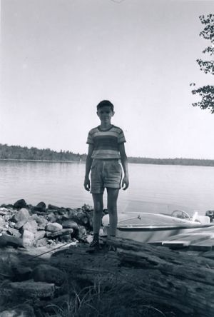 malcolm-steward-1957-on-the-skoot.jpg